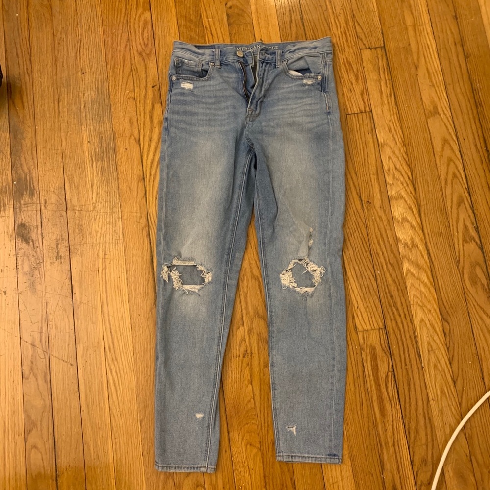American Eagle Mom Jeans